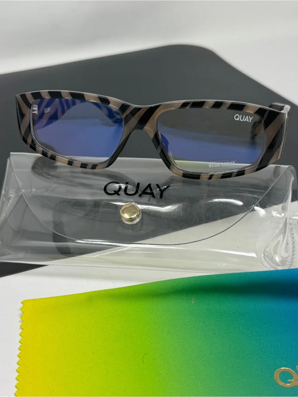 QUAY No Envy Blue Light Glasses Zebra Frame Bluelight Blocking Lens Retro NWT